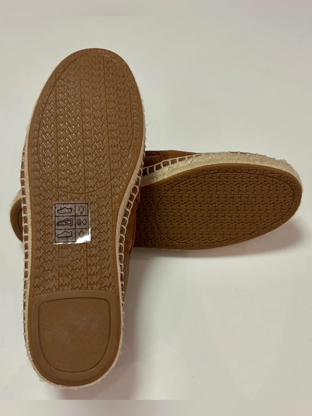 New Michael Kors Women’s Tan Brown Espadrille Slip-Ons Size 7